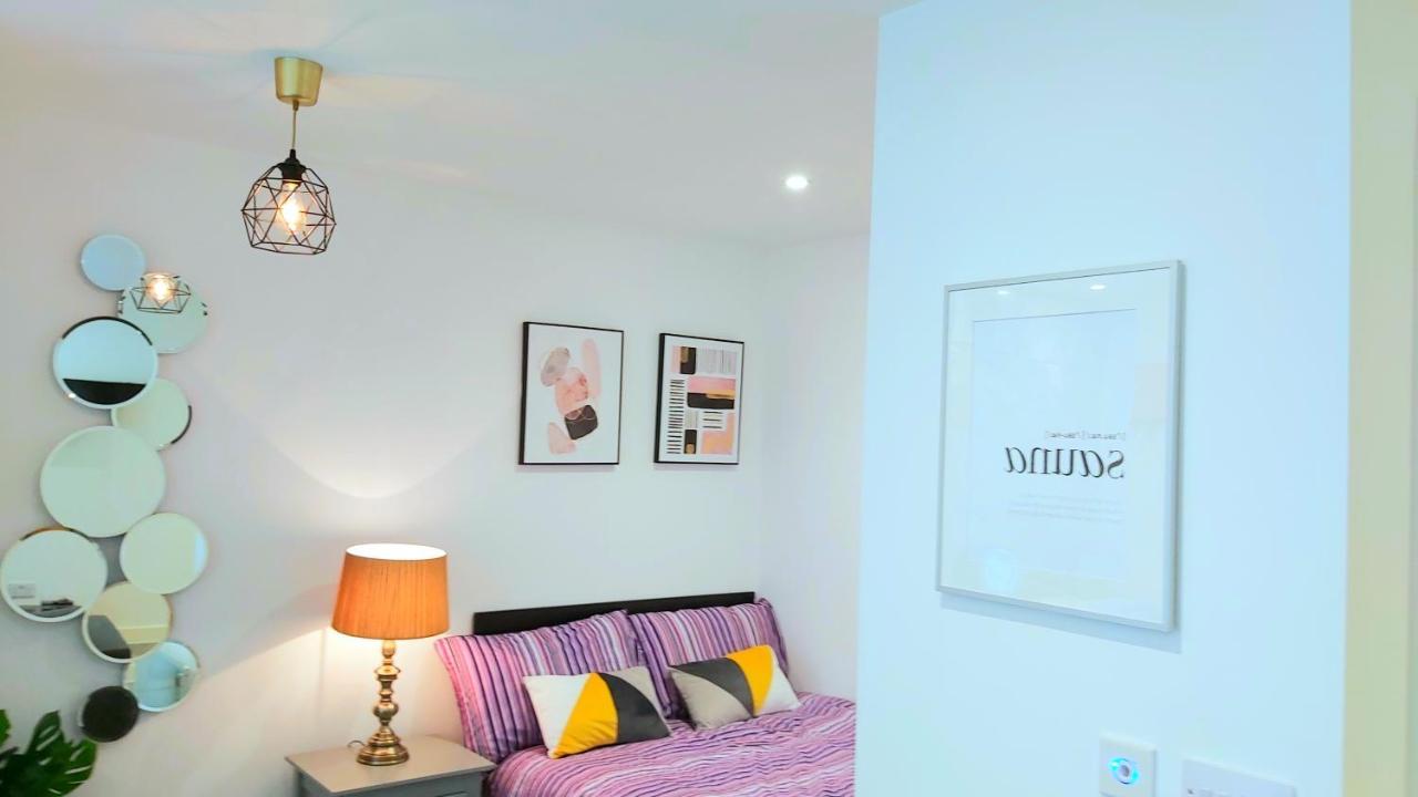Great Studio Apartments - Netflix, Wifi, Digital Tv Sheffield Exterior photo