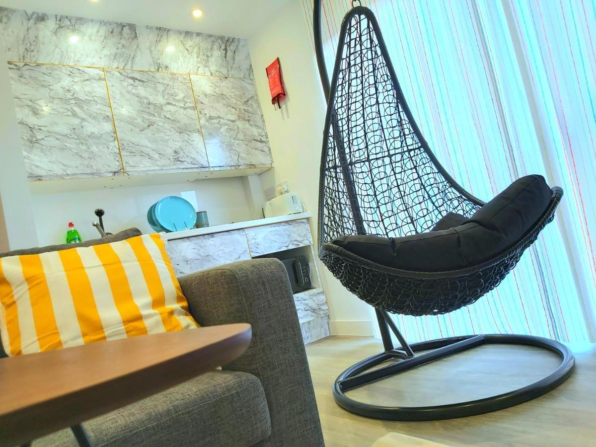 Great Studio Apartments - Netflix, Wifi, Digital Tv Sheffield Exterior photo